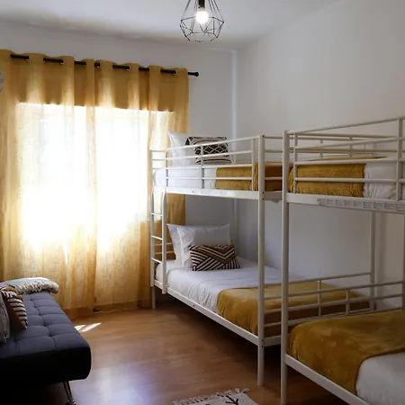 !private Outdoor Area! 300m-beach, 3br No Stairs Semesterbostad *