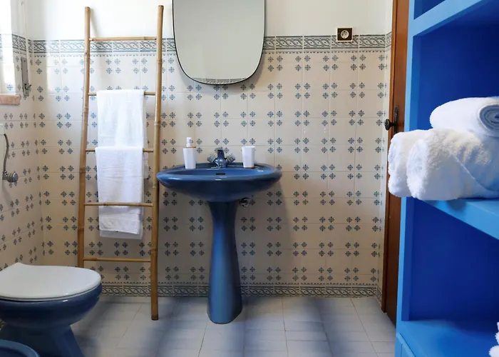 *private Outdoor Area* 300m-beach, Swing/no Stairs * São Martinho do Porto